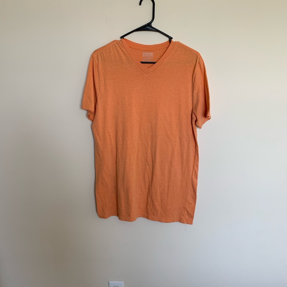MOSSIMO orange T-shirt.